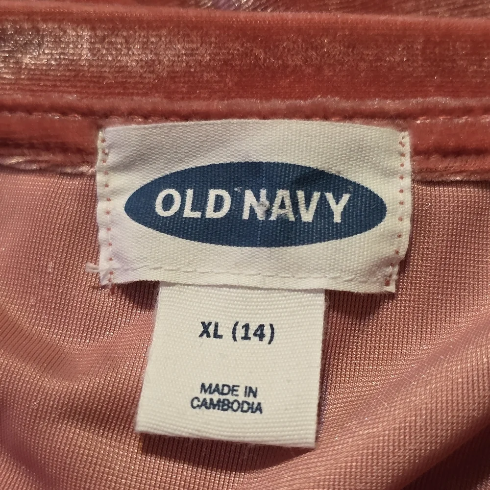 Old Navy Ruffle Velvet Sleeve Top Tyrell Rose Size XL (14)